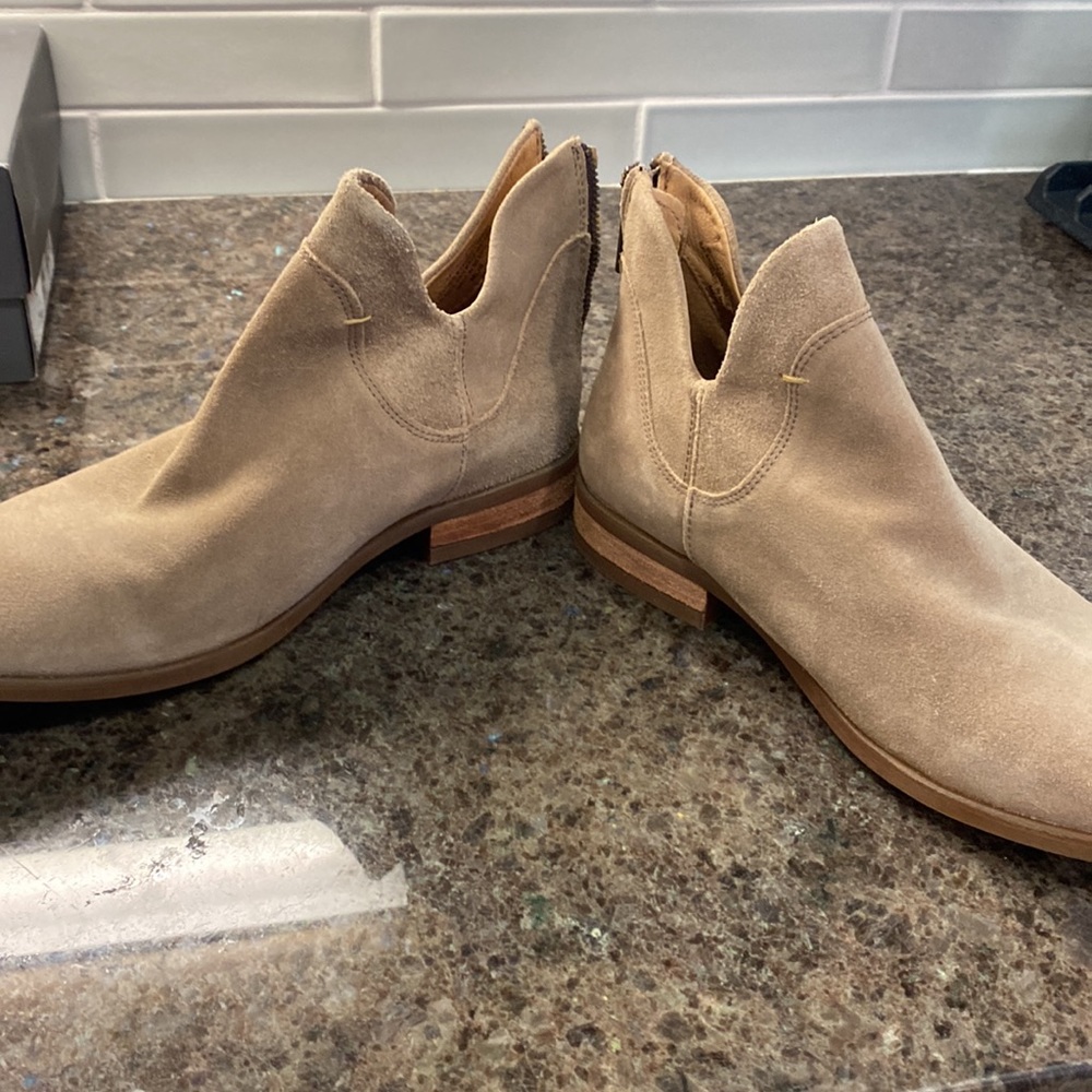 Born Mule Booties - Picture 5 of 6